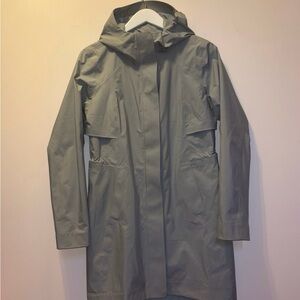 Lululemon Rain Rebel jacket